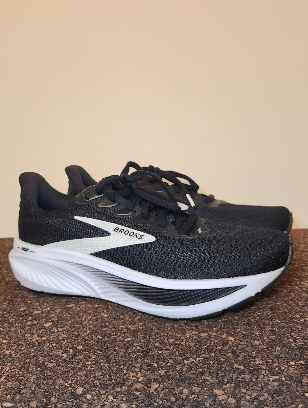 Brooks Ghost 17 Running Shoes Womens Size 7